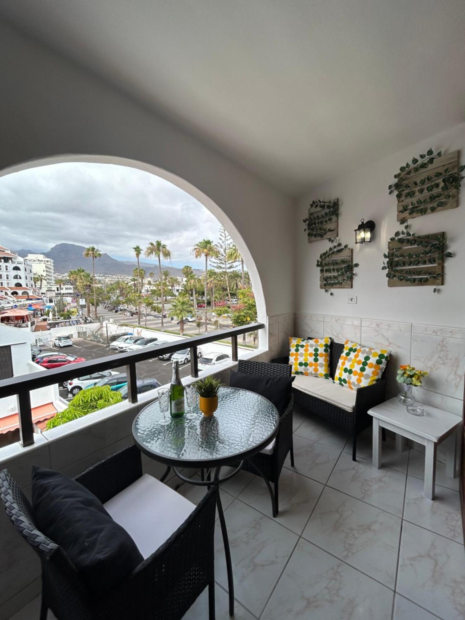 Parque Santiago 1 Lovely Apartment Playa de las Americas  Eksteriør bilde